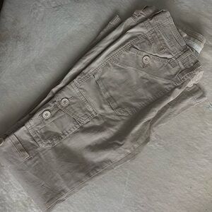 Khaki wide leg cargos
Size XS 
Bought and never wore